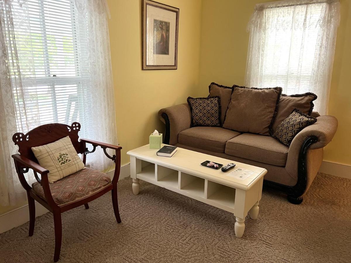 Ozark Country Hotel 3*