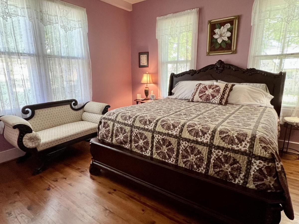 Hotel Ozark Country