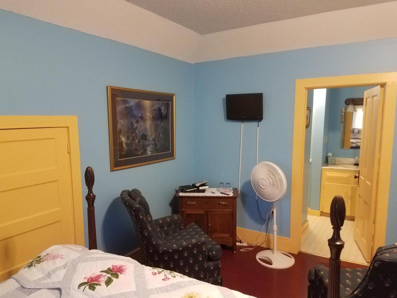 Hotel Ozark Country Mountain View