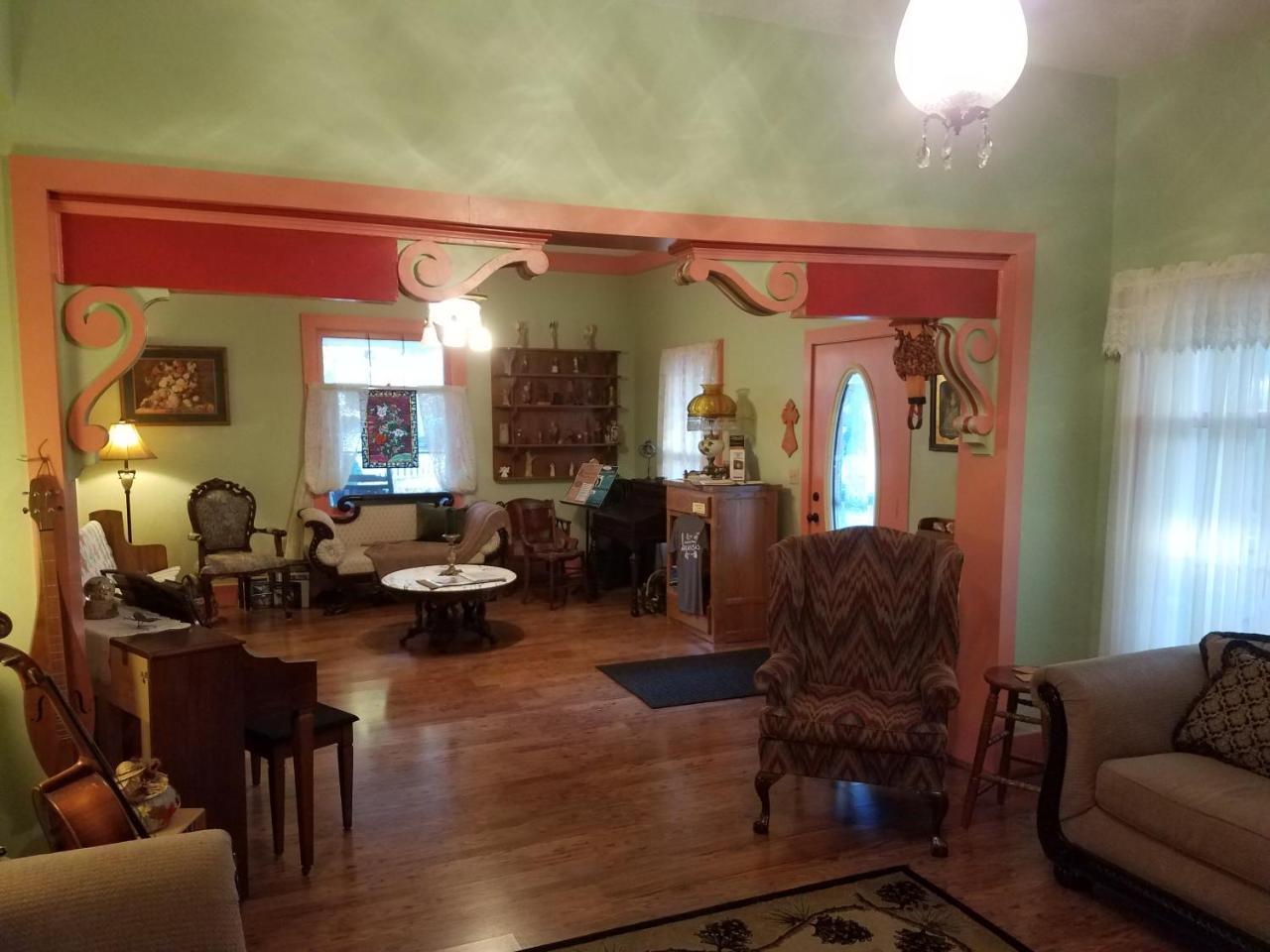 Ozark Country Hotel Mountain View